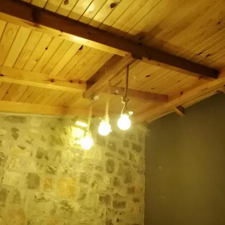 Tas Vilă